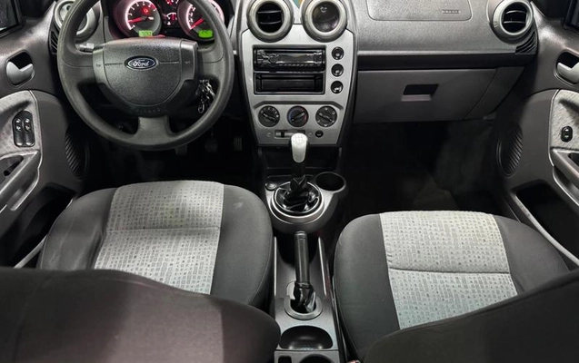 imagem-https://www.socarrao.com.br/sc-vehicle-images-prod/4322783/1791576876013-8543205_28_B_5f818b5093.jpeg