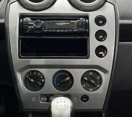imagem-https://www.socarrao.com.br/sc-vehicle-images-prod/4322783/1791576876018-8543205_24_B_5bc7461d60.jpeg