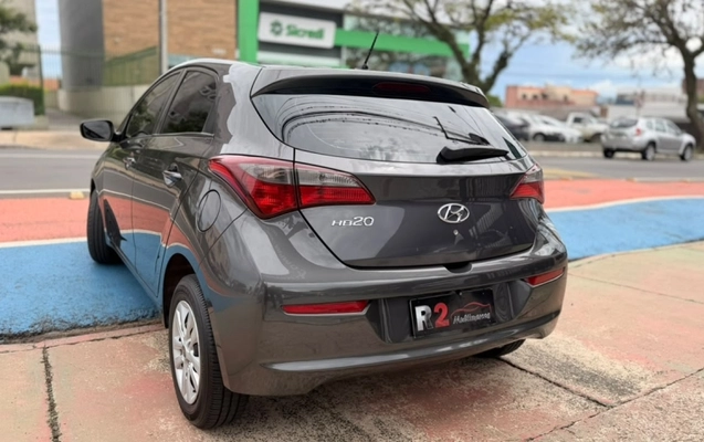 imagem-https://www.socarrao.com.br/sc-vehicle-images-prod/4322832/1791577059160-84S4CBachxfQY3CiFIkEbAH1iMwp2X5O.jpg
