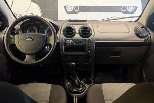 imagem-https://www.socarrao.com.br/sc-vehicle-images-prod/4322845/1791577388058-8538715_8_B_5dec9c984e.jpeg