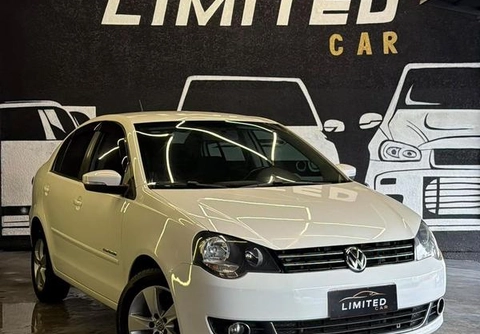 Volkswagen Polo Sedan 1.6 Mi 101cv 8V 4p 2014 Branco — foto 1 de 3