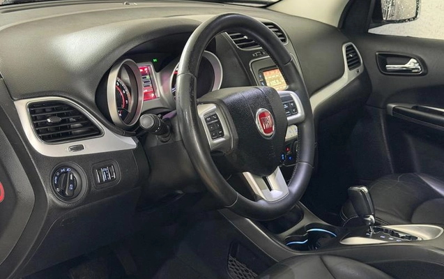 imagem-https://www.socarrao.com.br/sc-vehicle-images-prod/4322897/1791630658962-8470644_7_B_8dcac912c6.jpeg