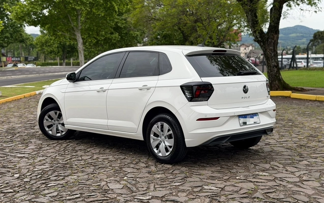 imagem-https://www.socarrao.com.br/sc-vehicle-images-prod/4322907/1791577749134-31717c4c-7ff3-4160-8e70-26aaa1b8563c.jpg