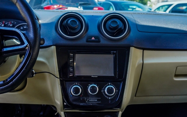 imagem-https://www.socarrao.com.br/sc-vehicle-images-prod/4322911/1791577677182-5329a901-7004-427a-b7a9-acf3bc48accf.jpg