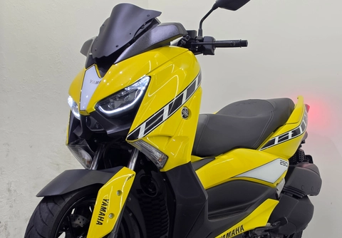 Yamaha XMAX 250 ABS 2024 Amarelo — foto 1 de 3
