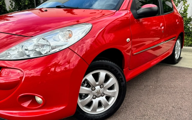 imagem-https://www.socarrao.com.br/sc-vehicle-images-prod/4322940/1791577750016-74b2ff19-6ea3-4b2f-b72e-b839d5418951.jpg