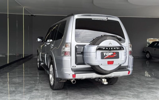 imagem-https://www.socarrao.com.br/sc-vehicle-images-prod/4322982/1791986917693-8557296_21_B_1bd98c2de2.jpeg