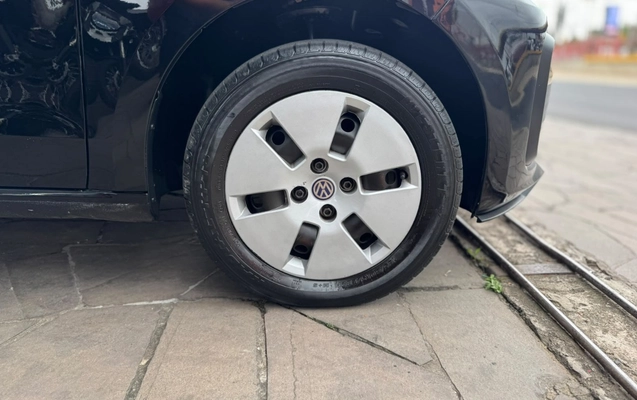 imagem-https://www.socarrao.com.br/sc-vehicle-images-prod/4323066/1791578484057-V2hhdHNBcHAgSW1hZ2UgMjAyNi0xMC0wOSBhdCAxNy4yMS4wOSAoMSkuanBlZw.jpeg