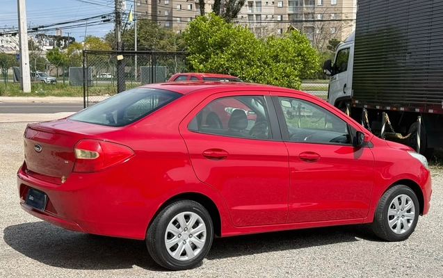 imagem-https://www.socarrao.com.br/sc-vehicle-images-prod/4323087/1791578626166-0a09cdf6-25b0-4762-8b02-c78950c4516a.jpg