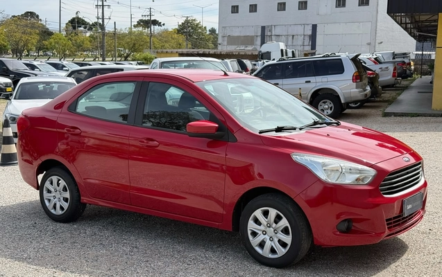 imagem-https://www.socarrao.com.br/sc-vehicle-images-prod/4323087/1791578626166-d3640e9d-4714-4b7b-83ca-e46175b561b0.jpg