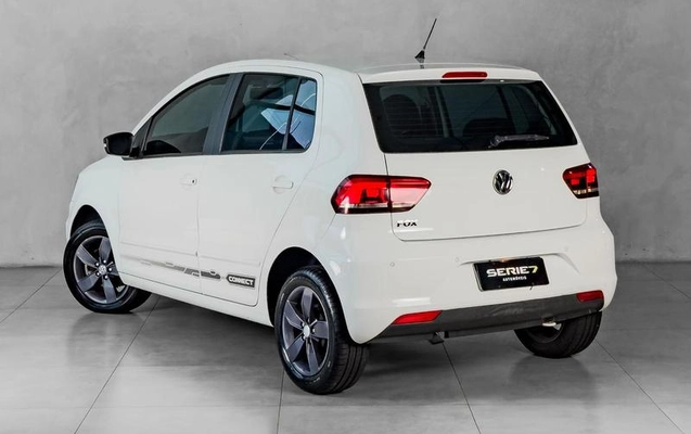 imagem-https://www.socarrao.com.br/sc-vehicle-images-prod/4323089/1791900734743-8561140_2_B_2faca8c9d3.jpeg