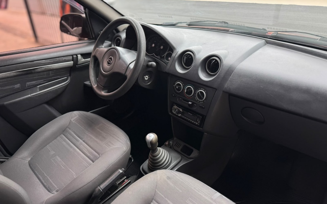 imagem-https://www.socarrao.com.br/sc-vehicle-images-prod/4323090/1791578638835-V2hhdHNBcHAgSW1hZ2UgMjAyNi0xMC0wOSBhdCAxNy4yNS4yOSAoMikuanBlZw.jpeg