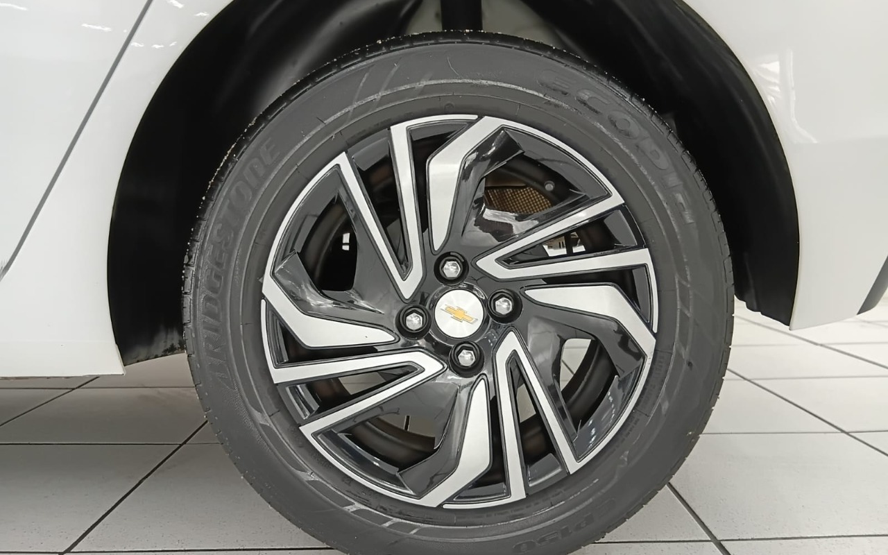 imagem-https://www.socarrao.com.br/sc-vehicle-images-prod/4323097/1791579418523-SU1HLTIwMjYxMDA4LVdBMDEzNS5qcGc.jpg
