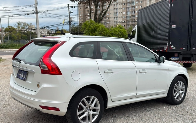 imagem-https://www.socarrao.com.br/sc-vehicle-images-prod/4323098/1791578710696-2ed093ca-8730-40ce-bd37-4bbd8c5f67ec.jpg