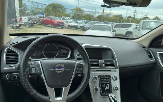 imagem-https://www.socarrao.com.br/sc-vehicle-images-prod/4323098/1791578710699-8ffa1101-1462-41d1-82f7-9406eabed542.jpg