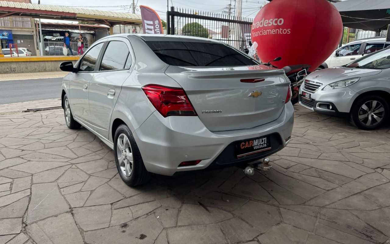imagem-https://www.socarrao.com.br/sc-vehicle-images-prod/4323114/1791578887528-V2hhdHNBcHAgSW1hZ2UgMjAyNi0xMC0wOSBhdCAxNy4zMy4xMyAoMSkuanBlZw.jpeg