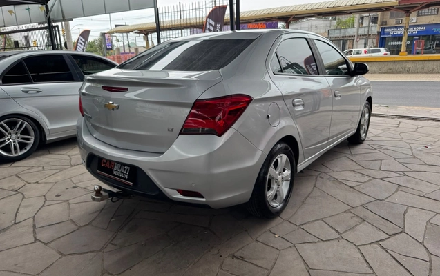 imagem-https://www.socarrao.com.br/sc-vehicle-images-prod/4323114/1791578887660-V2hhdHNBcHAgSW1hZ2UgMjAyNi0xMC0wOSBhdCAxNy4zMy4xNCAoMSkuanBlZw.jpeg