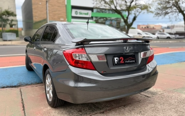 imagem-https://www.socarrao.com.br/sc-vehicle-images-prod/4323156/1791579218431-WgvgKkfnfhCRMdOvBNYCc8wU9ww6GJEH.jpg