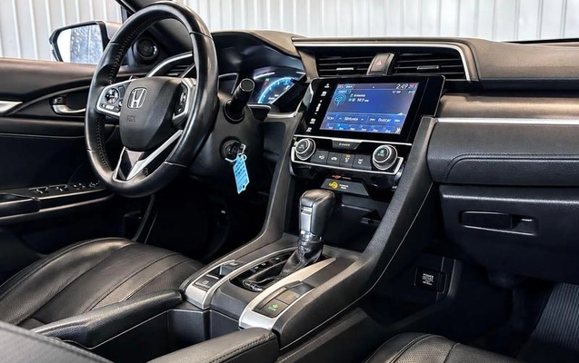 imagem-https://www.socarrao.com.br/sc-vehicle-images-prod/4323171/1791902509195-8551477_3_B_8fea11d3ab.jpeg