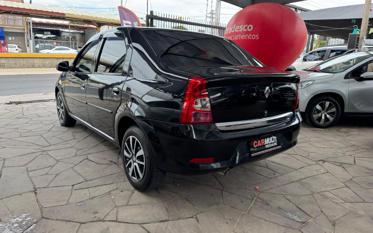 imagem-https://www.socarrao.com.br/sc-vehicle-images-prod/4323207/1791579481019-V2hhdHNBcHAgSW1hZ2UgMjAyNi0xMC0wOSBhdCAxNy4zOC4yMC5qcGVn.jpeg