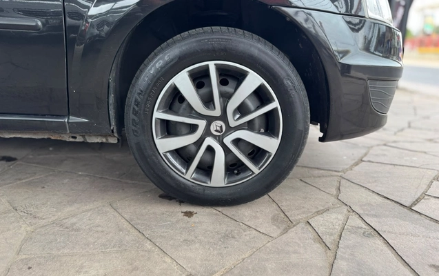 imagem-https://www.socarrao.com.br/sc-vehicle-images-prod/4323207/1791579481160-V2hhdHNBcHAgSW1hZ2UgMjAyNi0xMC0wOSBhdCAxNy4zOC4yMiAoMikuanBlZw.jpeg
