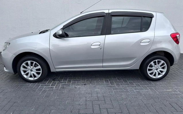 imagem-https://www.socarrao.com.br/sc-vehicle-images-prod/4323209/1791999185917-8560471_21_B_b04e0b49bc.jpeg