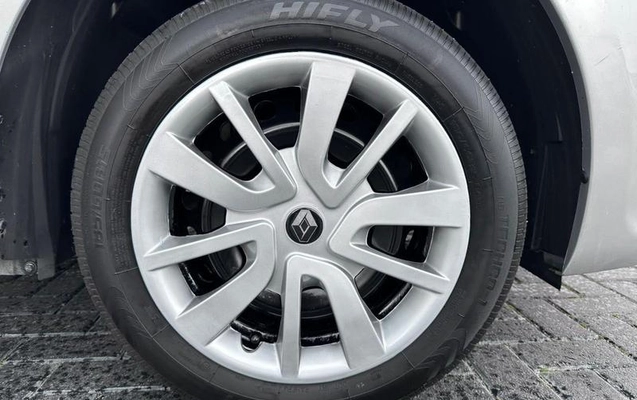 imagem-https://www.socarrao.com.br/sc-vehicle-images-prod/4323209/1791999185924-8560471_2_B_d0aa71afaa.jpeg