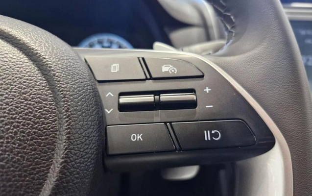 imagem-https://www.socarrao.com.br/sc-vehicle-images-prod/4323223/1791579624516-8176521_3_B_78b0fdb68c.jpeg