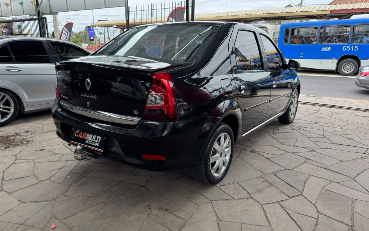 imagem-https://www.socarrao.com.br/sc-vehicle-images-prod/4323229/1791579660758-V2hhdHNBcHAgSW1hZ2UgMjAyNi0xMC0wOSBhdCAxNy40NC4zMiAoMSkuanBlZw.jpeg