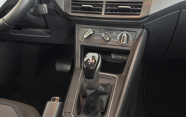 imagem-https://www.socarrao.com.br/sc-vehicle-images-prod/4323231/1791986924191-8561256_17_B_e8d8a44e7e.jpeg