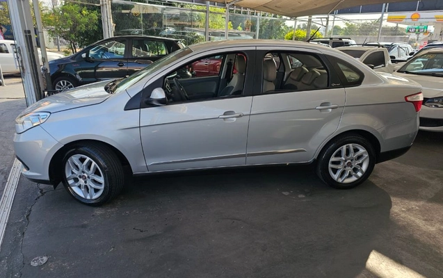 imagem-https://www.socarrao.com.br/sc-vehicle-images-prod/4323233/1791579743634-gb-c691ce9.jpeg