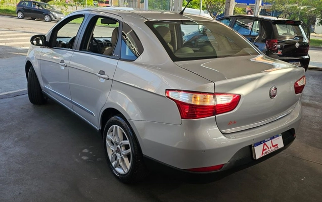 imagem-https://www.socarrao.com.br/sc-vehicle-images-prod/4323233/1791579743639-gb-37d5644.jpeg
