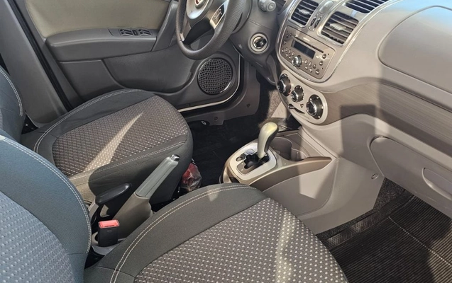 imagem-https://www.socarrao.com.br/sc-vehicle-images-prod/4323233/1791579743657-gb-11f6183.jpeg