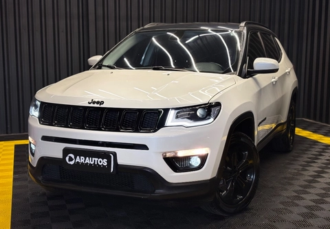 Jeep Compass 2018 Branco — foto 1 de 3
