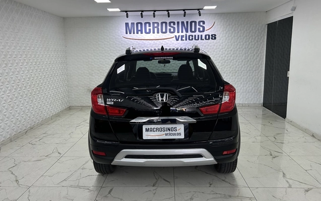 imagem-https://www.socarrao.com.br/sc-vehicle-images-prod/4323236/1791579785704-Zm90by0wNy5qcGc.jpg