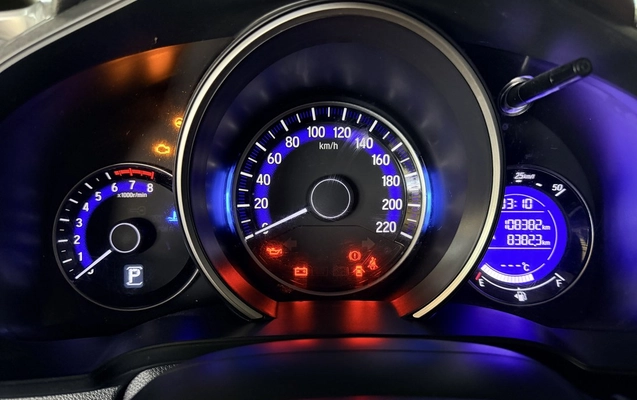 imagem-https://www.socarrao.com.br/sc-vehicle-images-prod/4323236/1791579785829-Zm90by0wOS5qcGc.jpg