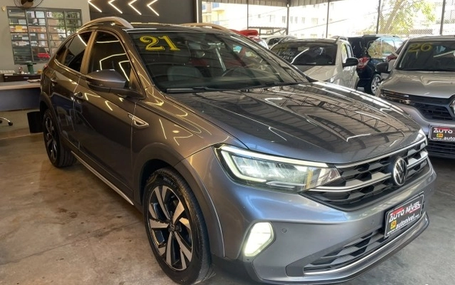imagem-https://www.socarrao.com.br/sc-vehicle-images-prod/4323264/1791580023457-640_480_volkswagen-nivus-1-0-200-tsi-highline-20-21-49905c-4.jpg