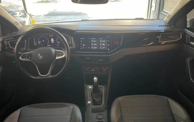 imagem-https://www.socarrao.com.br/sc-vehicle-images-prod/4323264/1791580023463-640_480_volkswagen-nivus-1-0-200-tsi-highline-20-21-49905c-3.jpg
