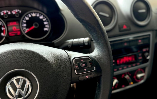 imagem-https://www.socarrao.com.br/sc-vehicle-images-prod/4323268/1791643588349-2e2bdfbe986947789926ded8d9d24f52_1791579820707.jpg