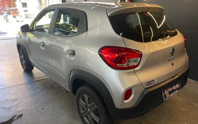 imagem-https://www.socarrao.com.br/sc-vehicle-images-prod/4323278/1791580083502-640_480_renault-kwid-1-0-zen-25-26-8bceb7-10.jpg