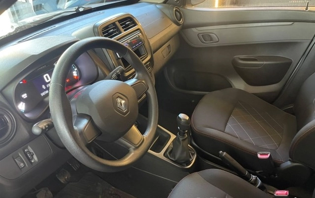 imagem-https://www.socarrao.com.br/sc-vehicle-images-prod/4323278/1791580083507-640_480_renault-kwid-1-0-zen-25-26-8bceb7-7.jpg
