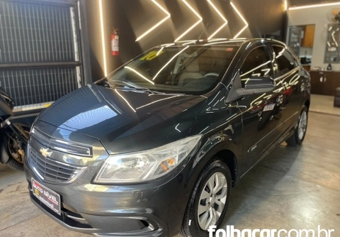 Chevrolet Onix 2016 Cinza — foto 1 de 3