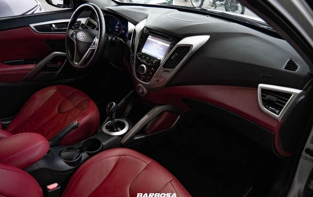 imagem-https://www.socarrao.com.br/sc-vehicle-images-prod/4323287/1791580107638-8535265_14_B_92429a4086.jpeg