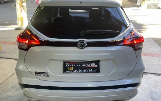 imagem-https://www.socarrao.com.br/sc-vehicle-images-prod/4323290/1791580113455-640_480_nissan-kicks-1-6-sense-cvt-22-22-4b5675-4.jpg