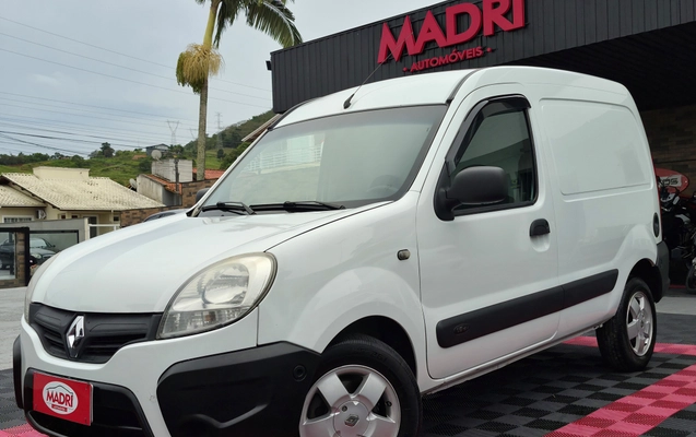 imagem-https://www.socarrao.com.br/sc-vehicle-images-prod/4323293/1791580117723-003_aea7c6312ec0608f74edd0f5f7ffd4d6.jpg