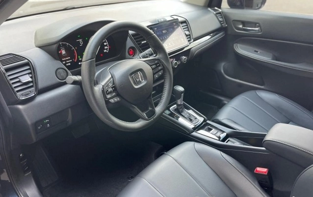 imagem-https://www.socarrao.com.br/sc-vehicle-images-prod/4323296/1791580143536-640_480_honda-city-1-5-exl-cvt-aut-25-25-050f53-1.jpg