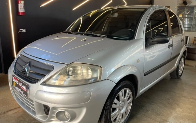 imagem-https://www.socarrao.com.br/sc-vehicle-images-prod/4323299/1791580173365-640_480_citroen-c3-glx-1-4-8v-flex-11-11-9b3f5c-13.jpg