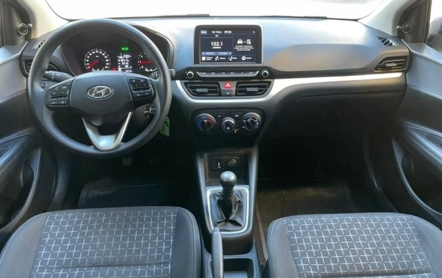 imagem-https://www.socarrao.com.br/sc-vehicle-images-prod/4323300/1791580173418-640_480_hyundai-hb20-1-0-comfort-25-26-cc38d3-6.jpg