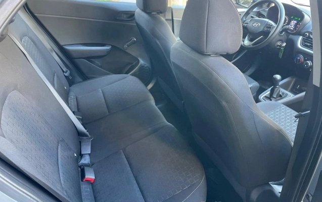 imagem-https://www.socarrao.com.br/sc-vehicle-images-prod/4323300/1791580173419-640_480_hyundai-hb20-1-0-comfort-25-26-cc38d3-2.jpg