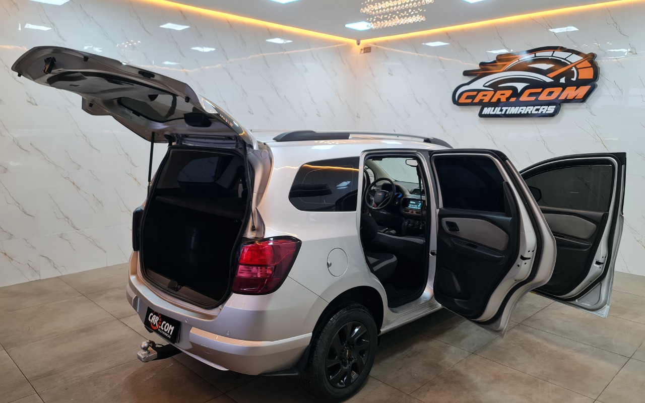 imagem-https://www.socarrao.com.br/sc-vehicle-images-prod/4323311/1791580260140-MjAyNjEwMDlfMTU0NjAxLmpwZw.jpg